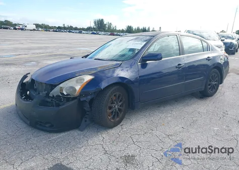 2010 Nissan Altima 2.5 S из США, поврежденный, VIN 1N4AL2AP0AN415932